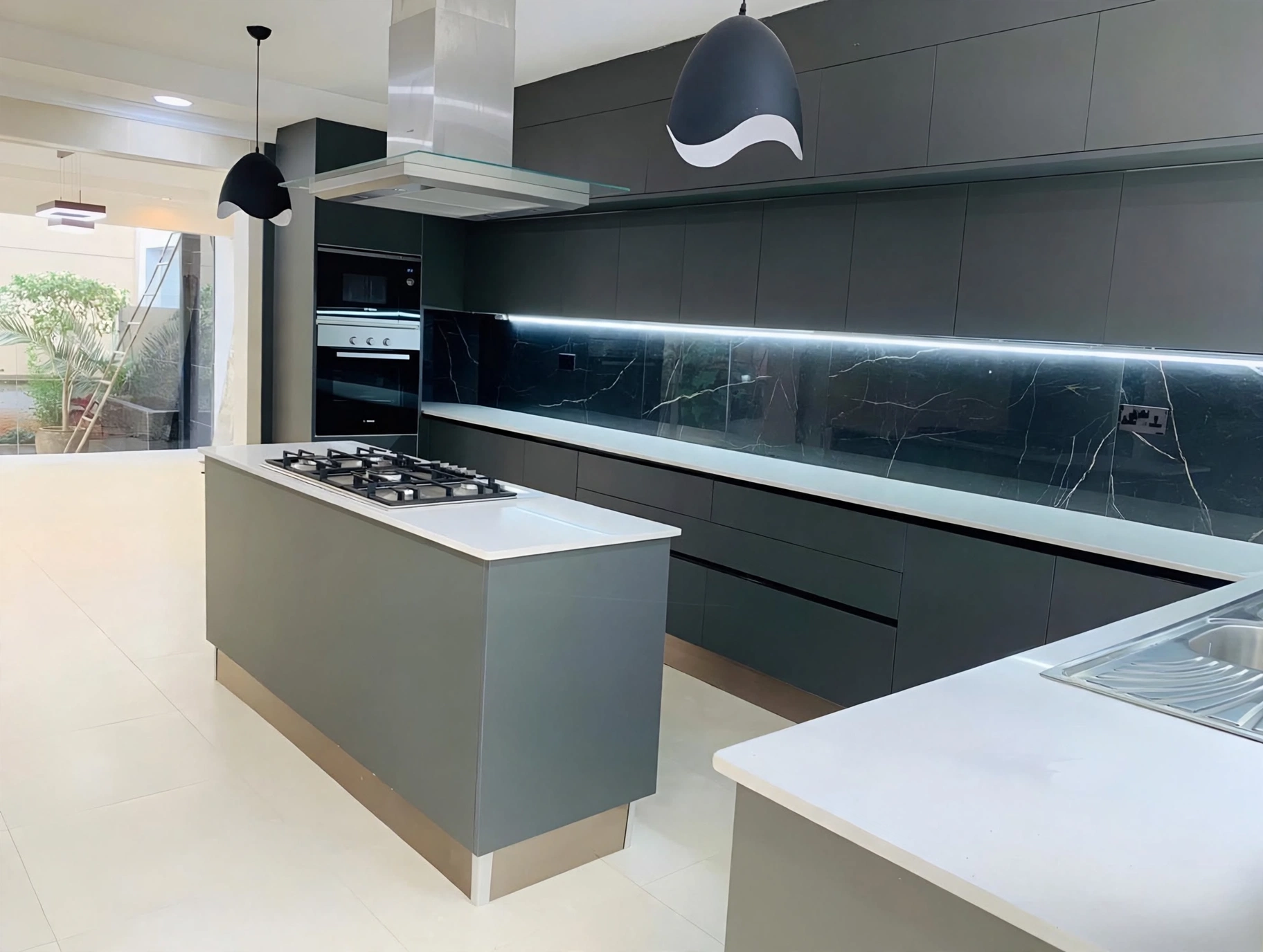 Kitchens and Kitchenettes